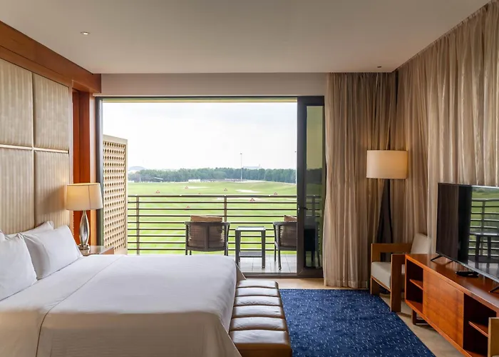 Vogo Abu Dhabi Golf Resort & Spa